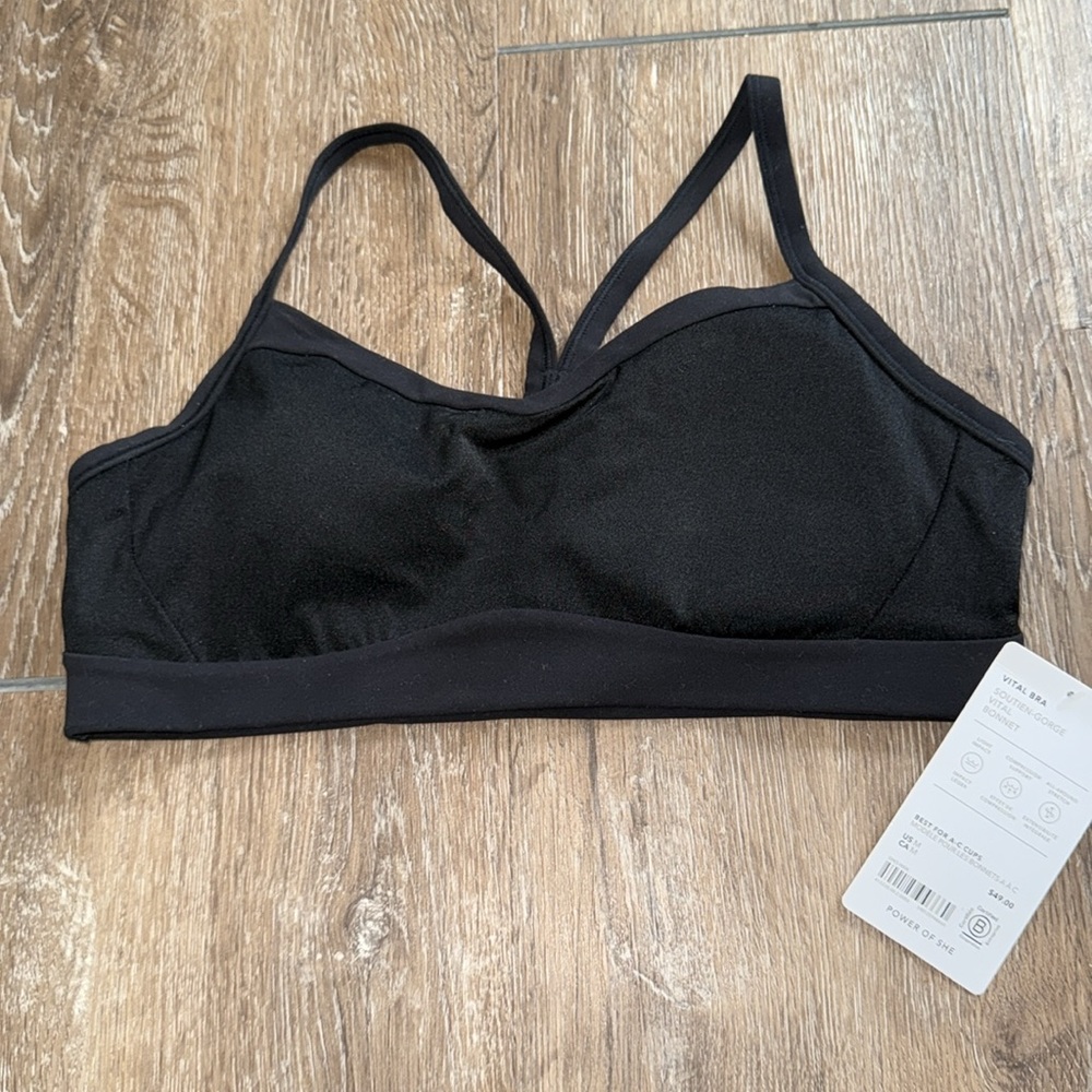 NWT Athleta vital Bra